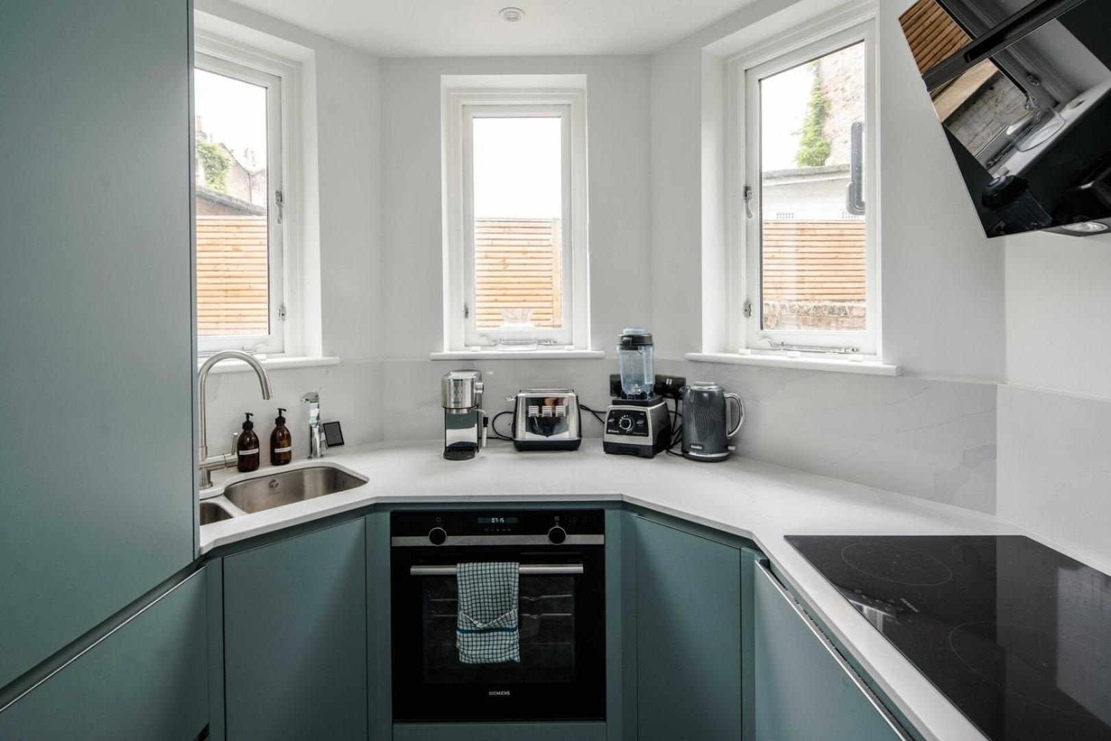 Stylish 2 Bedroom / 2 Bath In Notting Hill * Londres